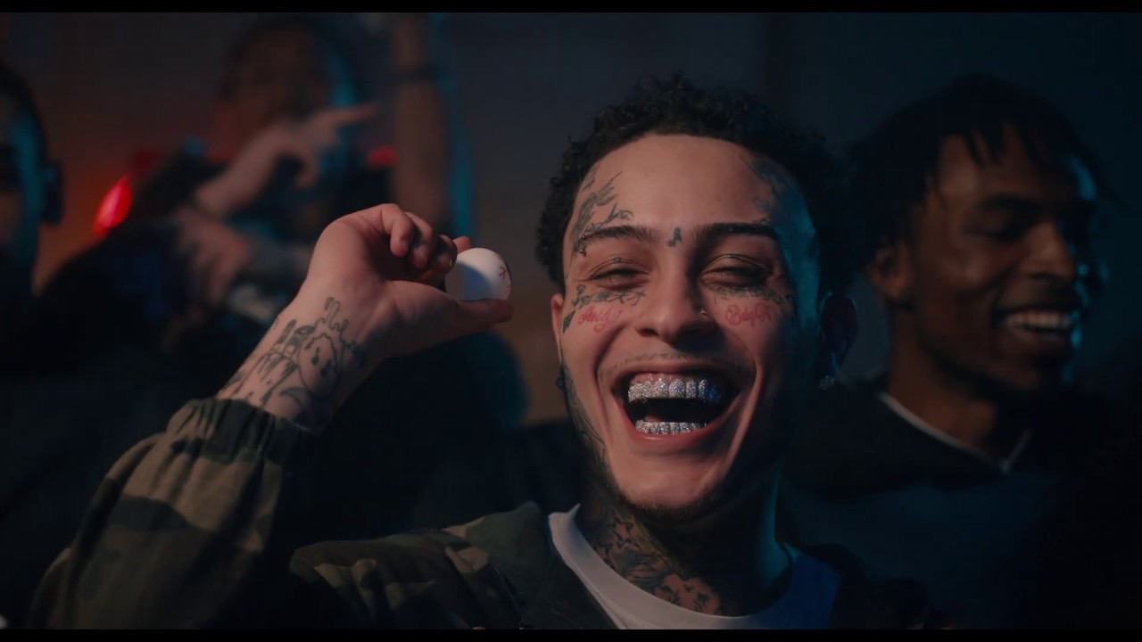 Lil Skies - Riot [Official Music Video] - YouTube