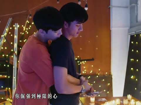 他们在彩旗下说尽了爱意 Love is love
