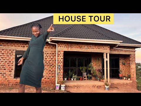 جولة رسمية في منزلي غير المكتمل بثلاث غرف نوم هنا في أوغندا
