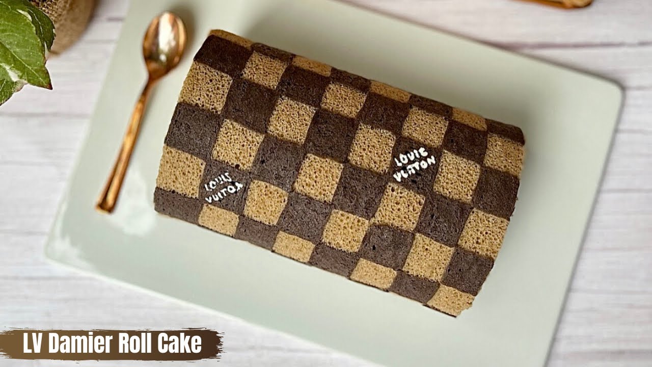 LV Damier Roll Cake ( เค้กโรลหลุยส์)