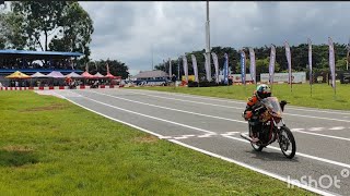 DARLING CRUZ CON UNA RECTA DE VENTAJA SOBRE SUS RIVALES CATEGORÍA 115 CC RACING 