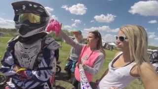 Moto Chick Adventure