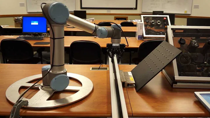 Universal Robots Rail Test