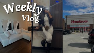 WEEKLY MOVING VLOG: NEW FURNITURE, SHOPPING, CAR IS DOWN, IM JUST A GIRLLLL + MORE