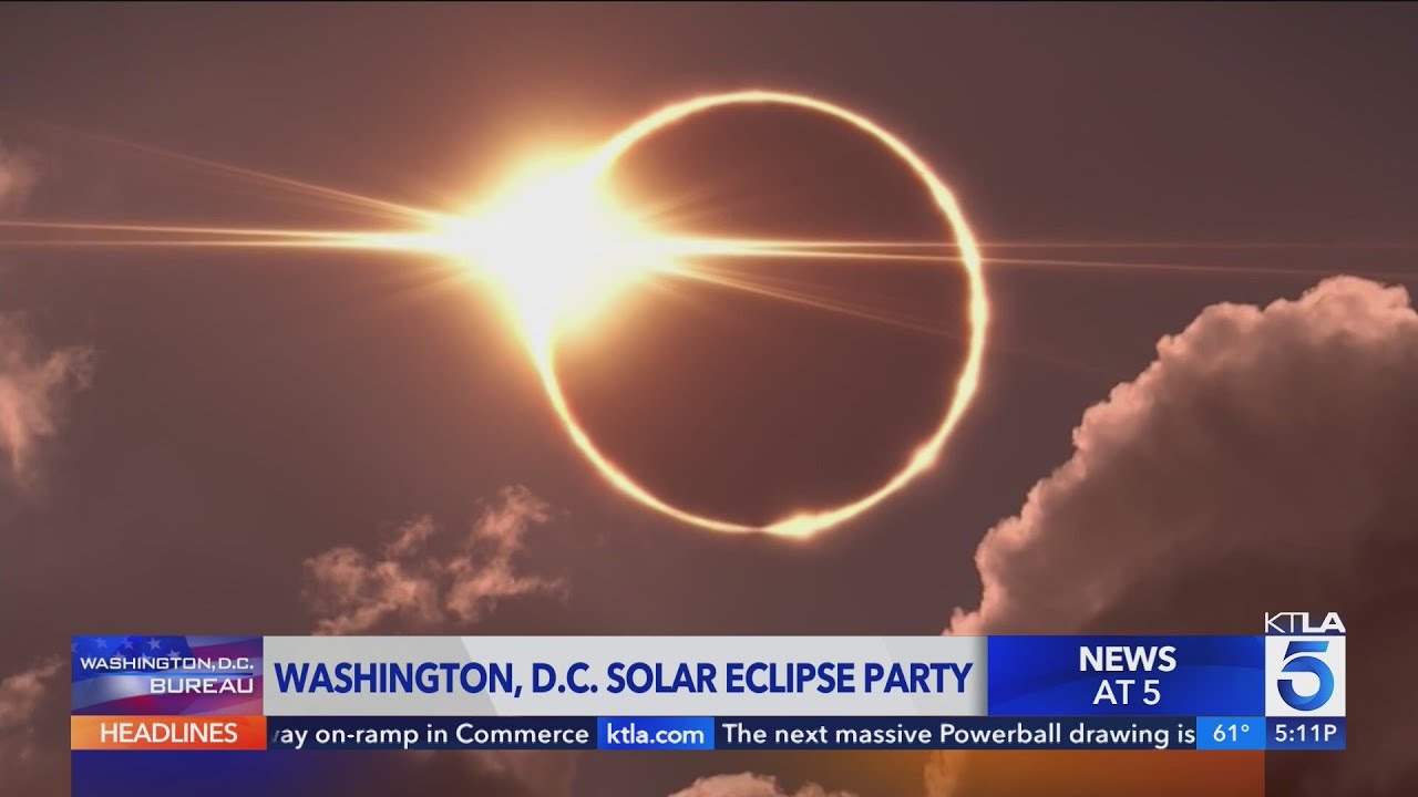 Viewers prepare for total solar eclipse 2024 - YouTube