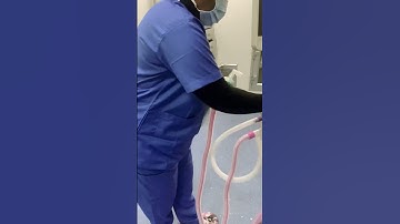 Breathing circuit connection to anaesthesia machine #ot #viral #shorts #anaesthesia #medicalstudTV