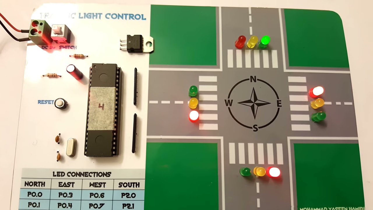 Traffic Light Control Clock wise Using Micro-Controller 8051 - YouTube