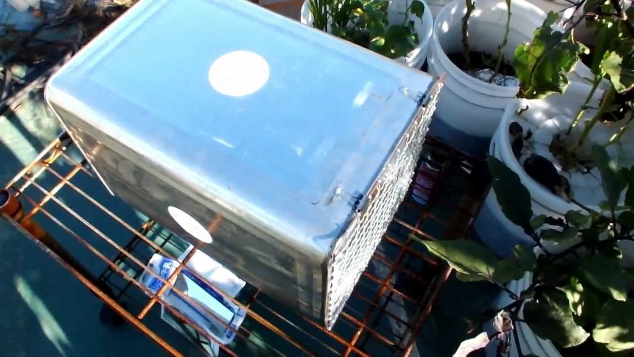 一斗缶の廃油ストーブでビニールハウスの暖房 天使のストーブ Youtube