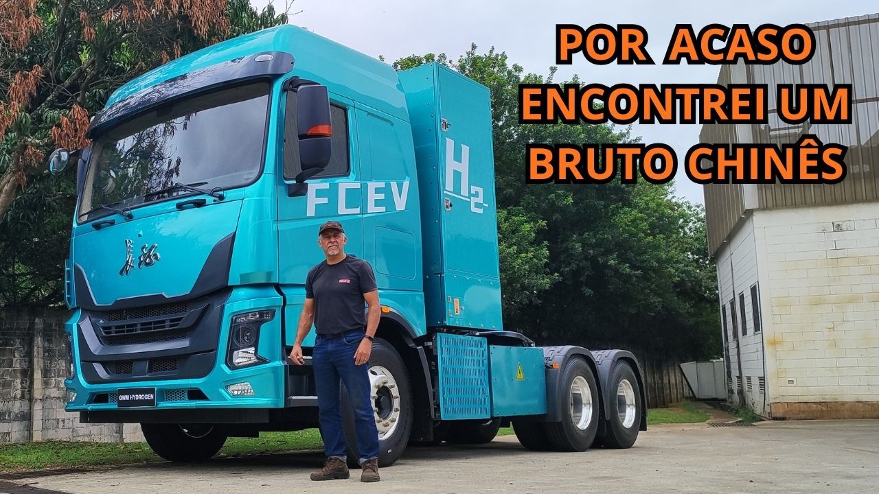 POR ACASO ENCONTREI UM BRUTO CHINÊS