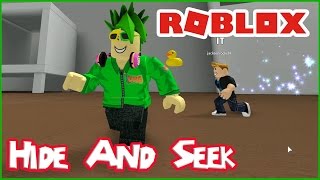 Dodging The Seeker Roblox Hide And Seek Extreme Youtube - denis hide and seek extreme roblox