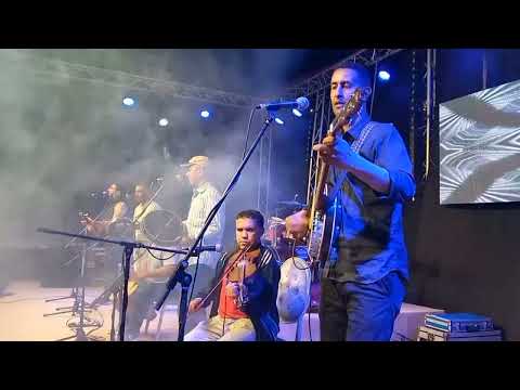 مجموعة إزوران افوس بمهرجان أحلاكا الجزء التاني