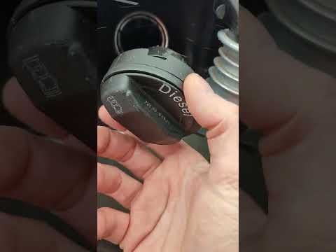 Как снять крышку бака шкода