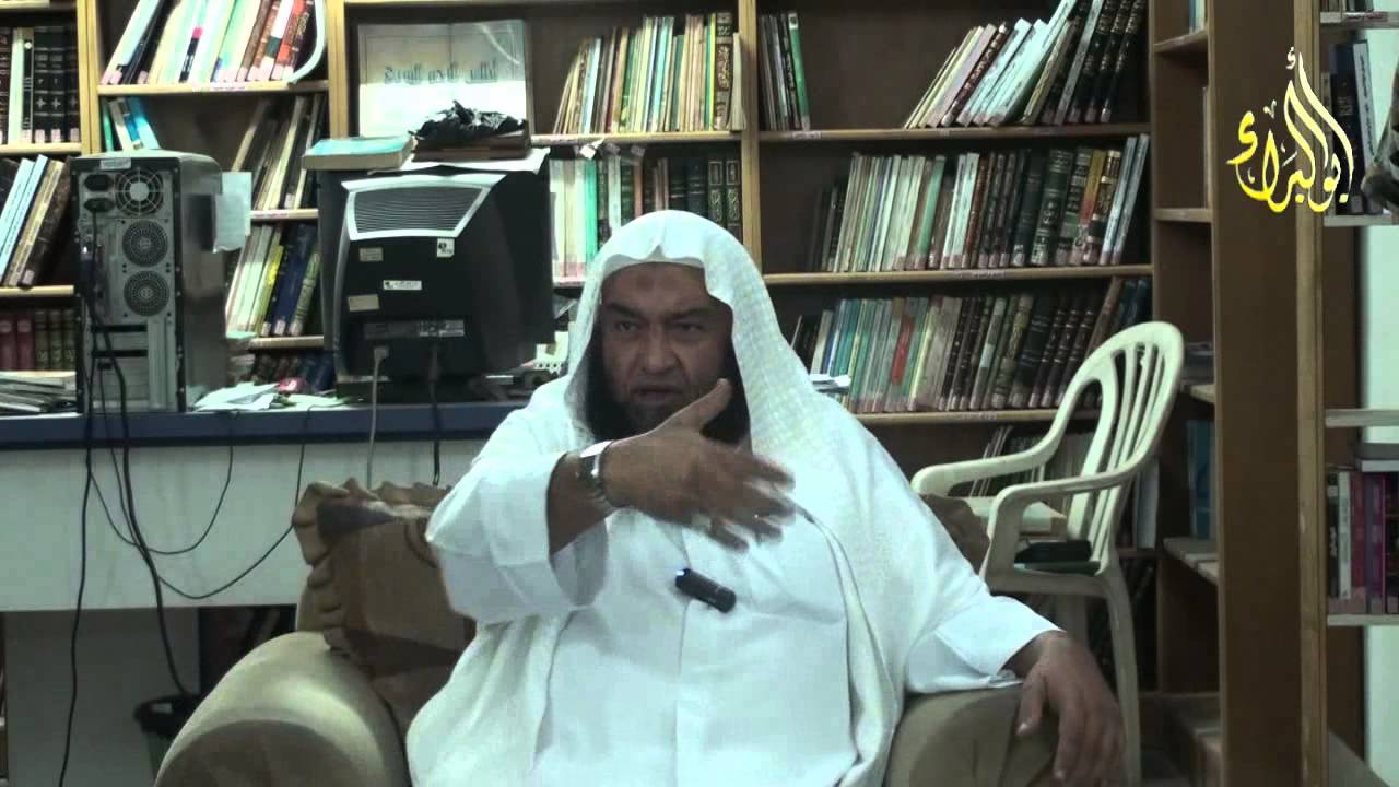 لقاء الشيخ علي الحلبي حفظه الله مع احبابه وطلابه في مكتبته العامرة