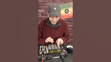 Live Jungle MPC cover/rmx of "Junglist" (Congo Natty)! #jungle #edm #fingerdrumming #shorts