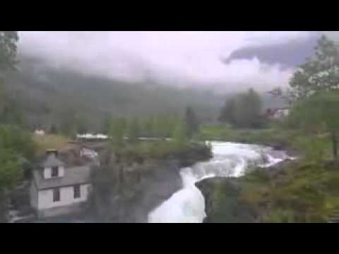 انشوه ياجنه طابت وطاب نعيمها 