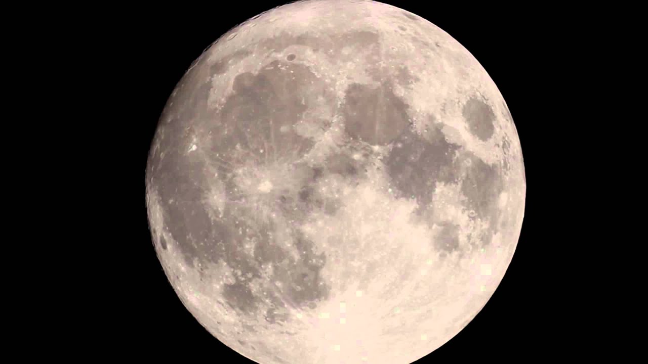 This full moon is smallest visual size of 2014's full moon. 