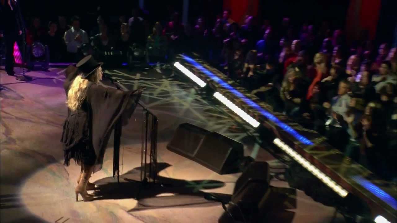 Stevie Nicks - Rhiannon (Live) - YouTube