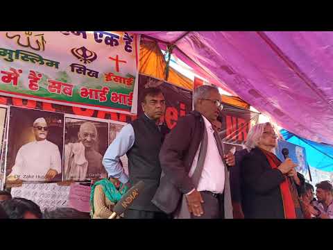 shaheen-bagh-protest-main-sanjay-hegde-sadna-ramachandra-ne-mahilaon-se-baat-ki