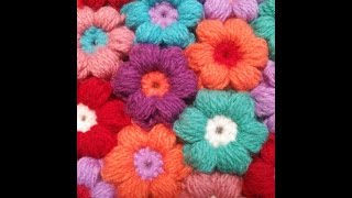 かぎ編みで作るぷっくりモコモコした花のモチーフを作ってみました♪編み方とつなげ方の説明です♪