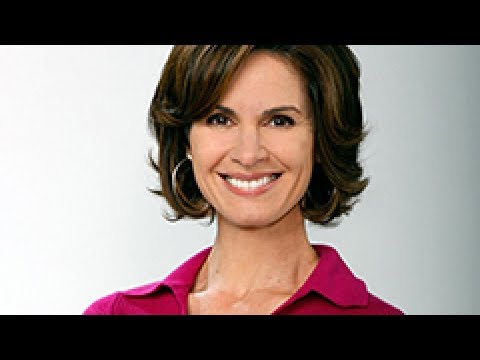 Elizabeth Vargas Speaks at 2017 Signature Luncheon