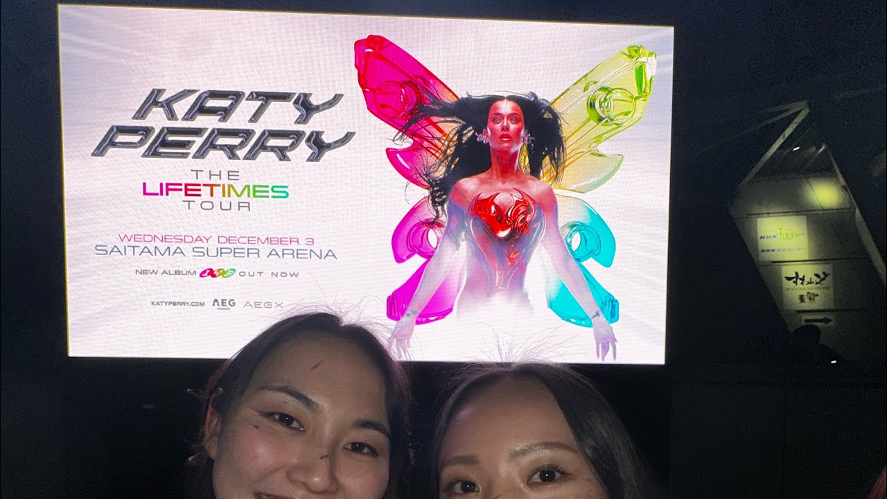 Katy Perry - The Lifetimes Tour