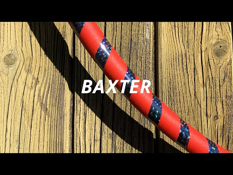 Dieses Video zeigt unser Hula Hoop Modell &quot;Baxter&quot; als Nahaufnahme in Bewegung bei Sonnenlicht.Tapes: 24 mm red grip / prisma blackDieser Hoop ist erhältlich...