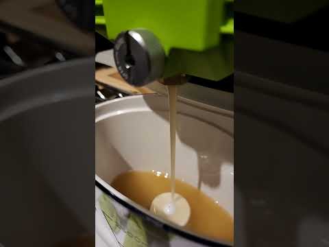 Freeze Dryer oil