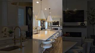 Inside a $930,000 in Highlands Ranch / Denver, Colorado