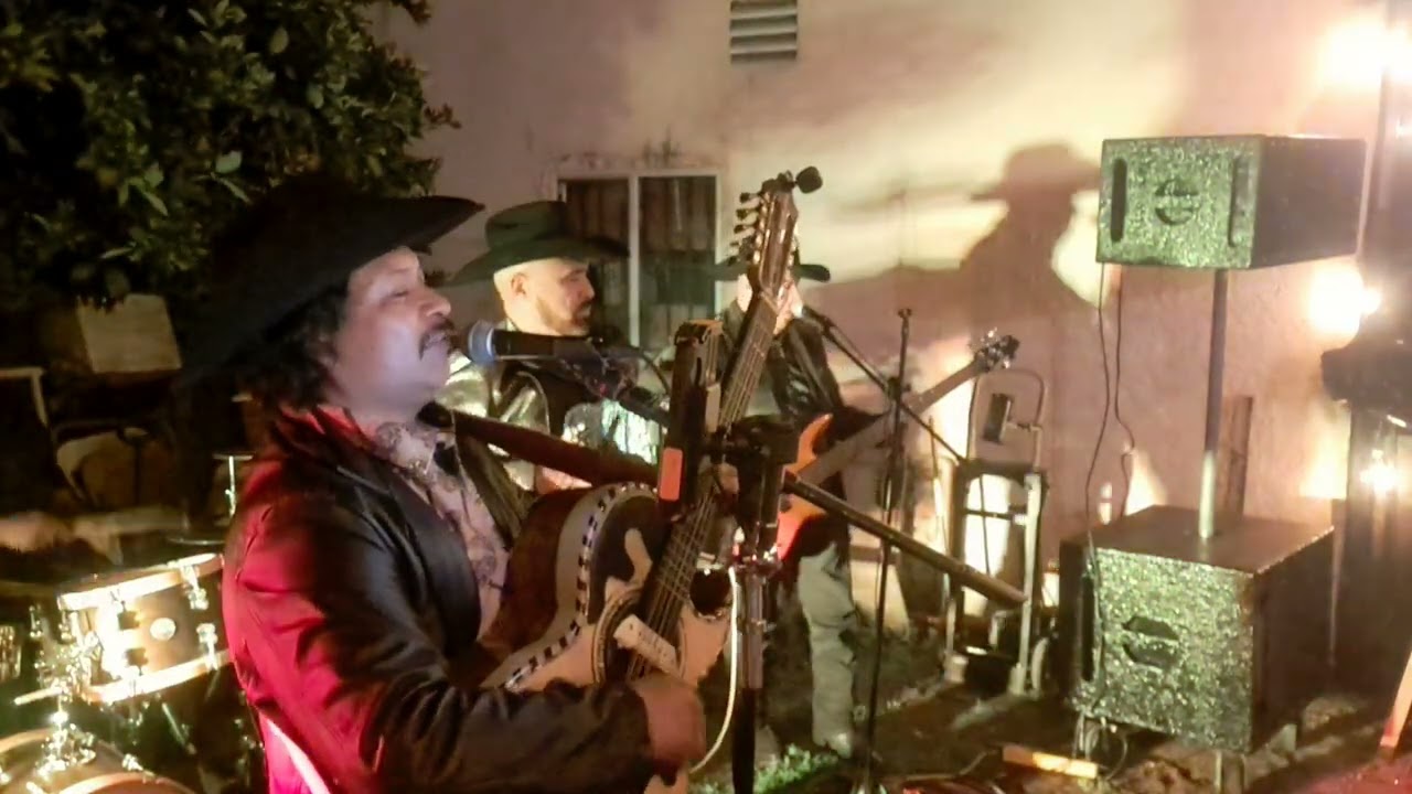 LAS CALLES DE CHIHUAHUA. ESCAPULARIO NORTEÑO