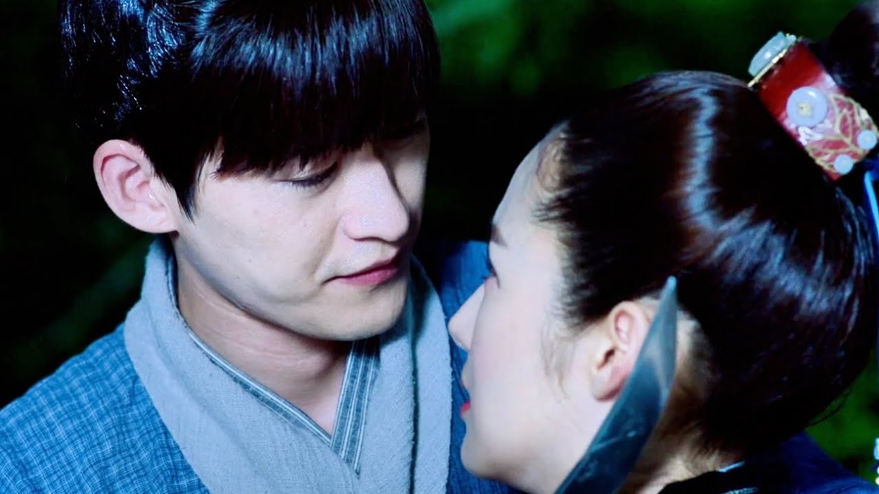 刀尖抵喉名場面！女主拿刀嚇唬夏潯，他一秒認出心上人，捧臉護妻~｜錦衣夜行 Braveness Of The Ming｜張翰✖朴敏英