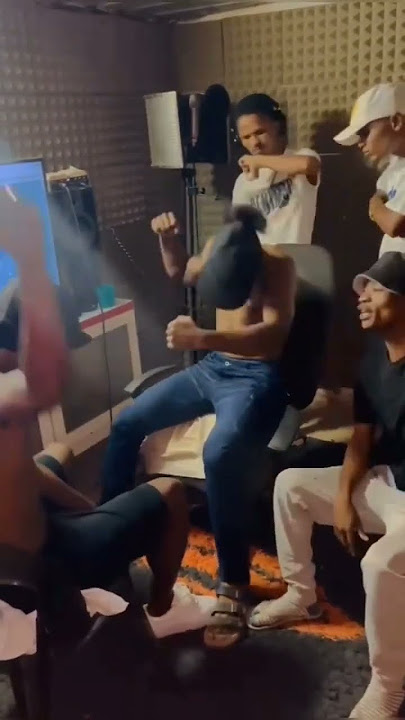 Download lagu Tabakanz ft kimzala - Die 6de jaar (Remix) 🔥🔥❗🇳🇦 #namibianmusic #amapiano #namibia #rap #roda