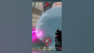 1v3 clutch in new split #shorts