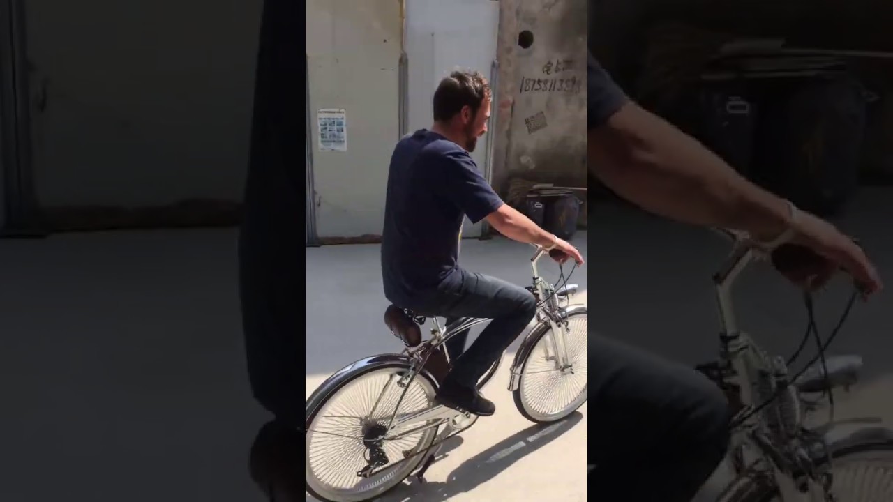 ride a beach cruiser bicycle for aokbike