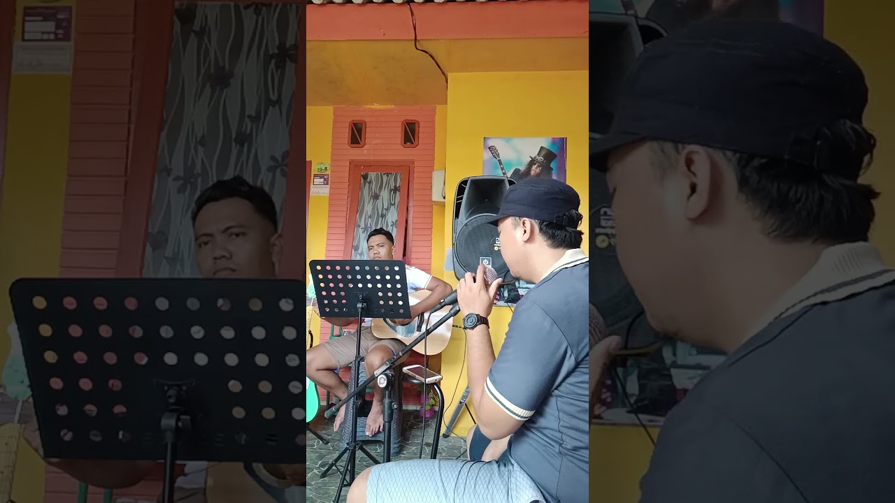 Semua tentang kita