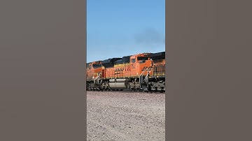 BNSF 5324 EASTBOUND STACK TRAIN 1/20/2021 MP 737 NEEDLES SUB