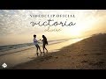 Victoria  al aireclip oficial