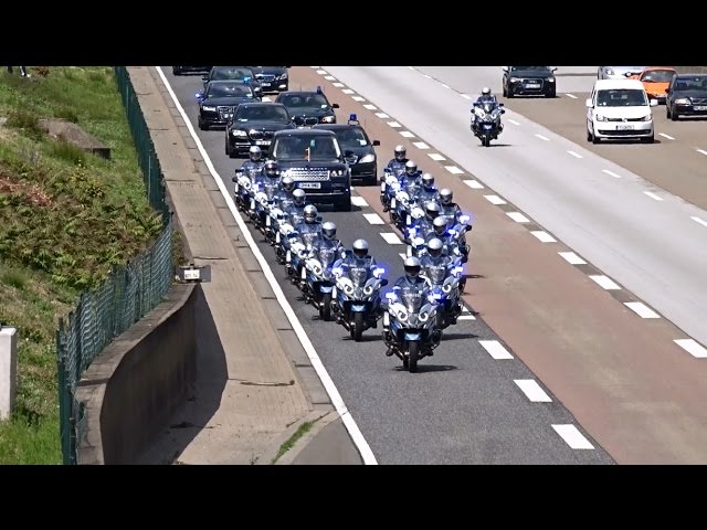 Queen Elizabeth II and Enormous Escort Entourage on a cleared Highway at Frankfurt