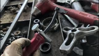 42RE shift shaft seal.