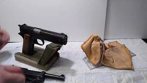 pistole a salve- confronto tra Bruni 96 e Bruni me 38 ( Copy Colt 1911 - Walther P38 )