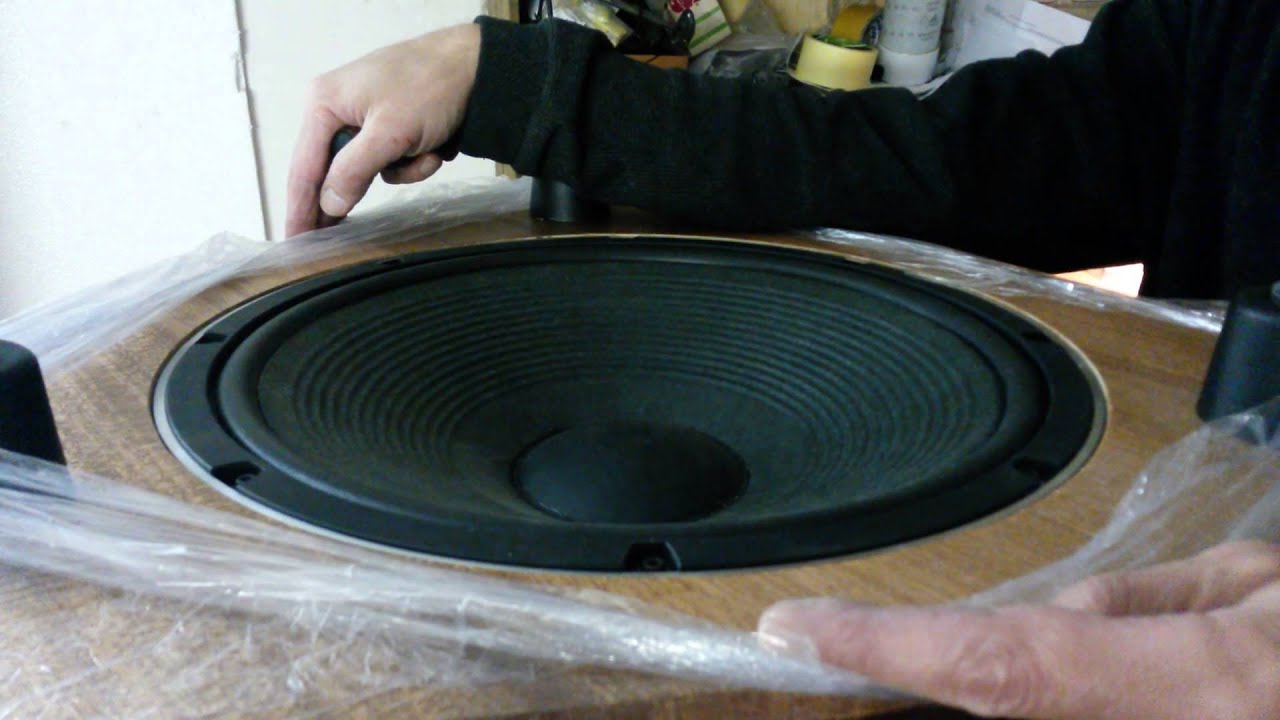 Сабвуфер ЭМОС - YouTube