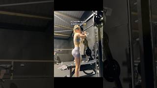 2 MONTHS QUADS TRANSFORMATION #bulk#glutes #gluteworkout #bulking #gymrat #gymgirlshorts #gymhack