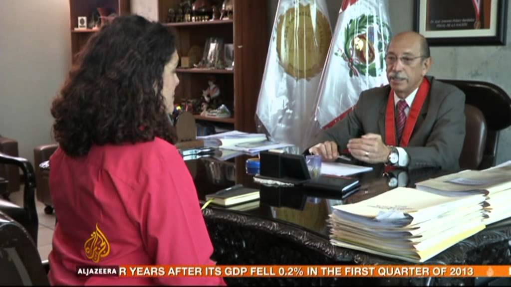 قادة العصابات يجندون المراهقين في بيرو