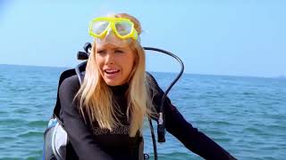 Hot Pamela Anderson and blonde female scuba diver underwater