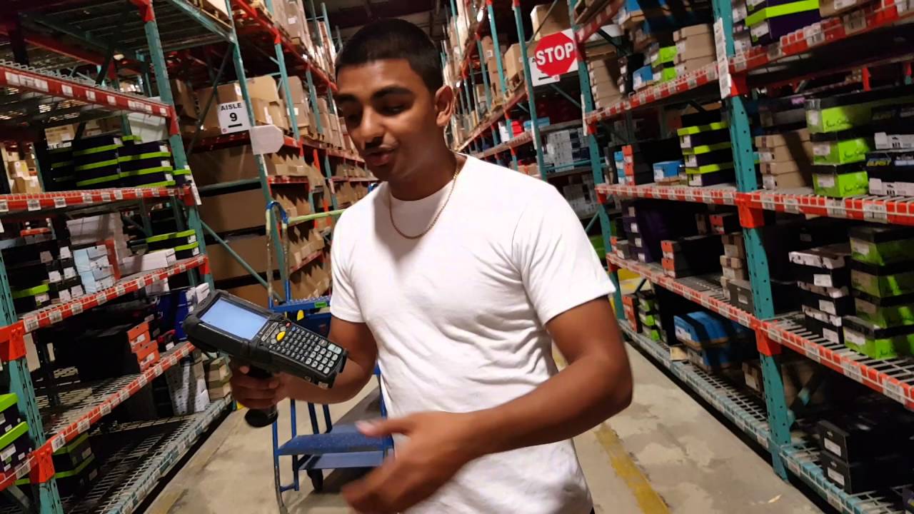 How to use an RF Gun or Scanner - PICKING orders in a warehouse - YouTube