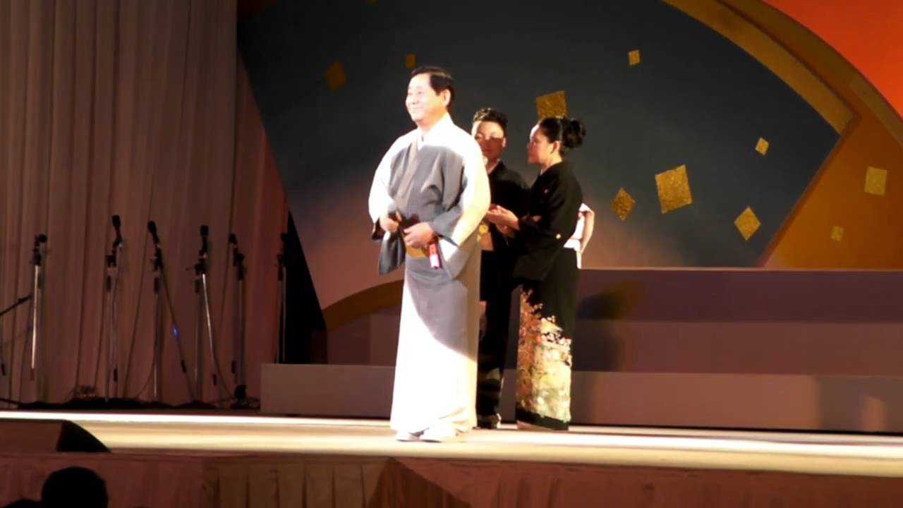 大塚文雄 豆ひき唄 平成22年度民謡民舞全国大会 - YouTube