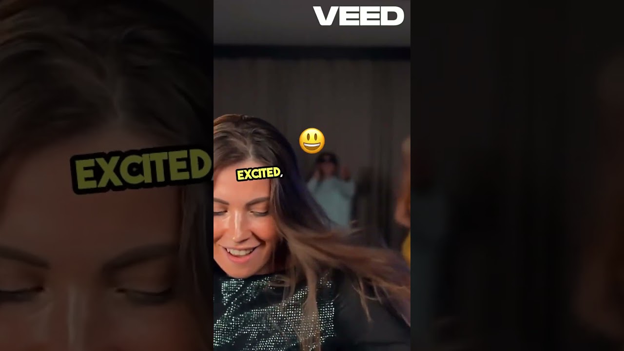 Emma's Epic Costume Party Mishaps! 