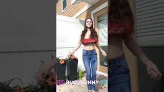 No Bra Must-Watch Video