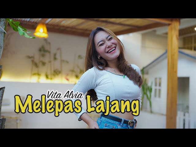 VITA ALVIA - MELEPAS LAJANG (Official Music Video SEKAWAN RECORD) class=