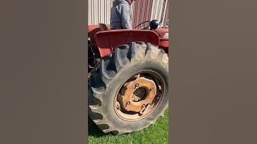 Allis Chalmers D17 w/ Front End Loader - Lot 12 - The Estate of Keith & Ellen Gidner Equipment