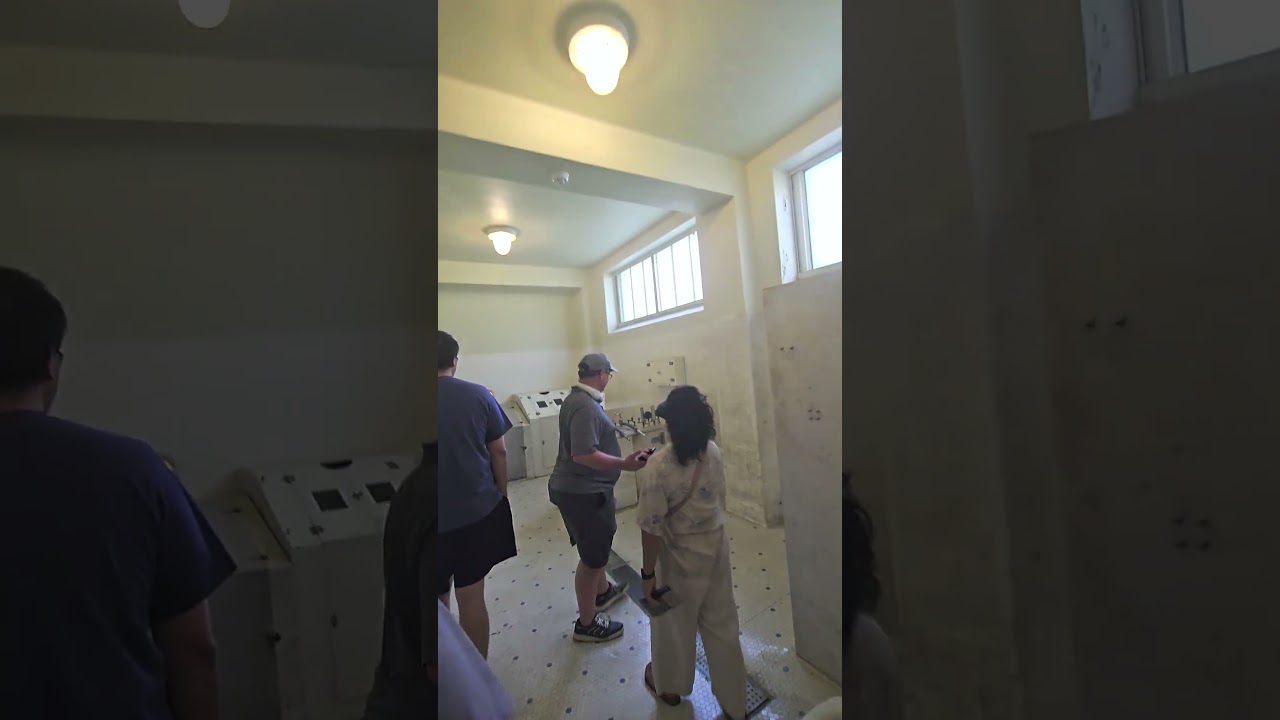 Hot Springs, AR - Wildest National Park Visitor Center in America??